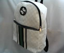 Gucci Costo $500 